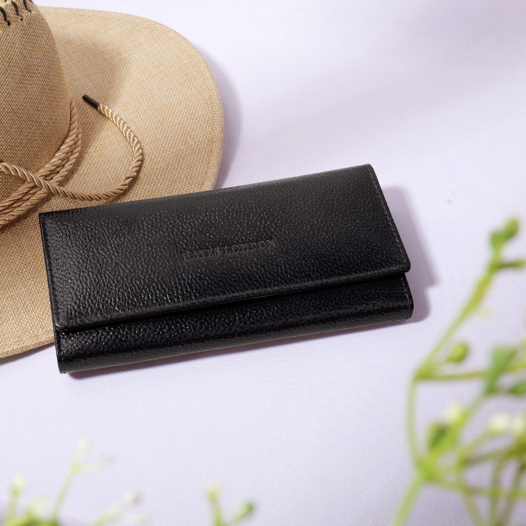 Black Genuine Leather Bi-Fold Clutch For Women (Leather Texture: Classic & Color: Black) - Image 11