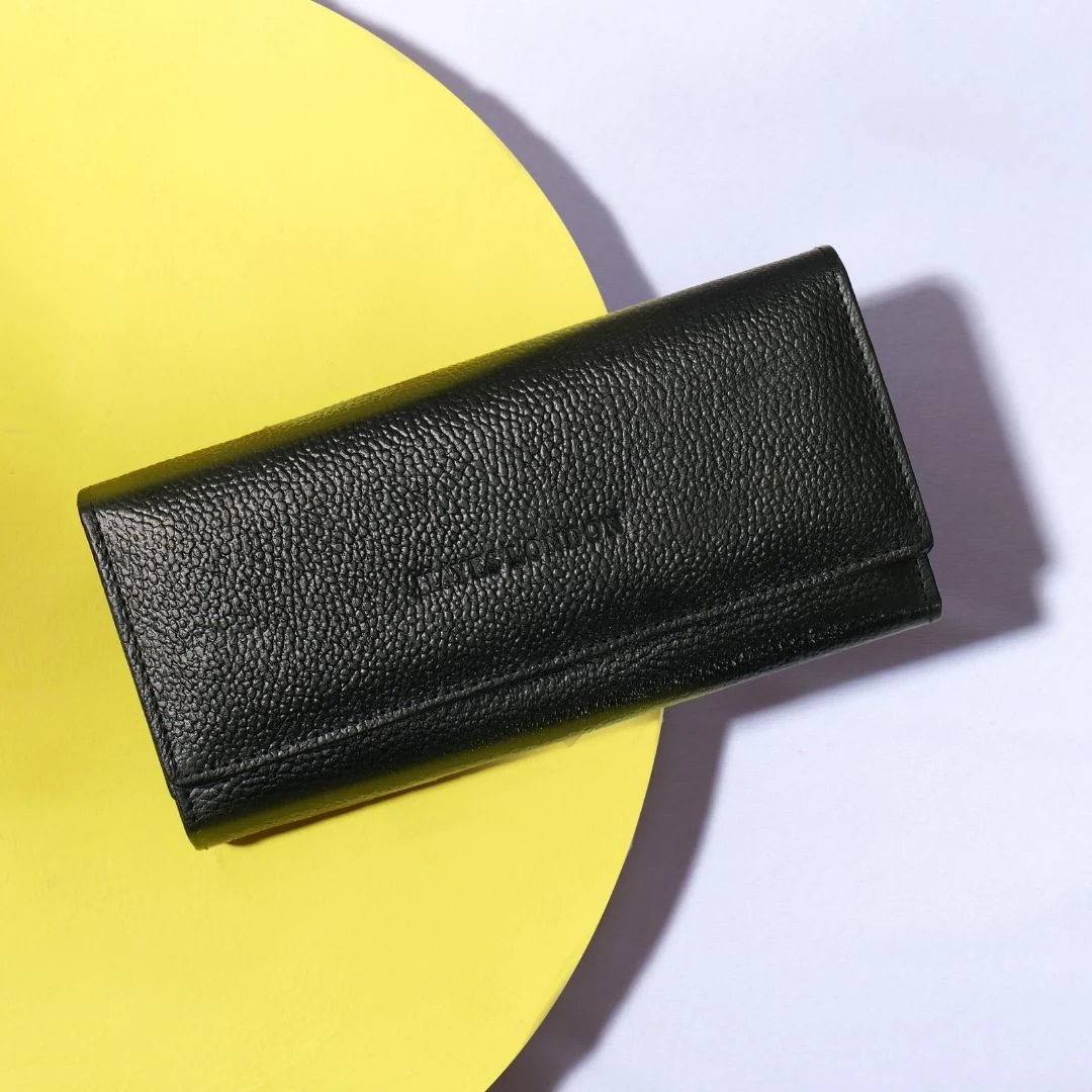 Black Genuine Leather Bi-Fold Clutch For Women (Leather Texture: Classic & Color: Black) - Image 12