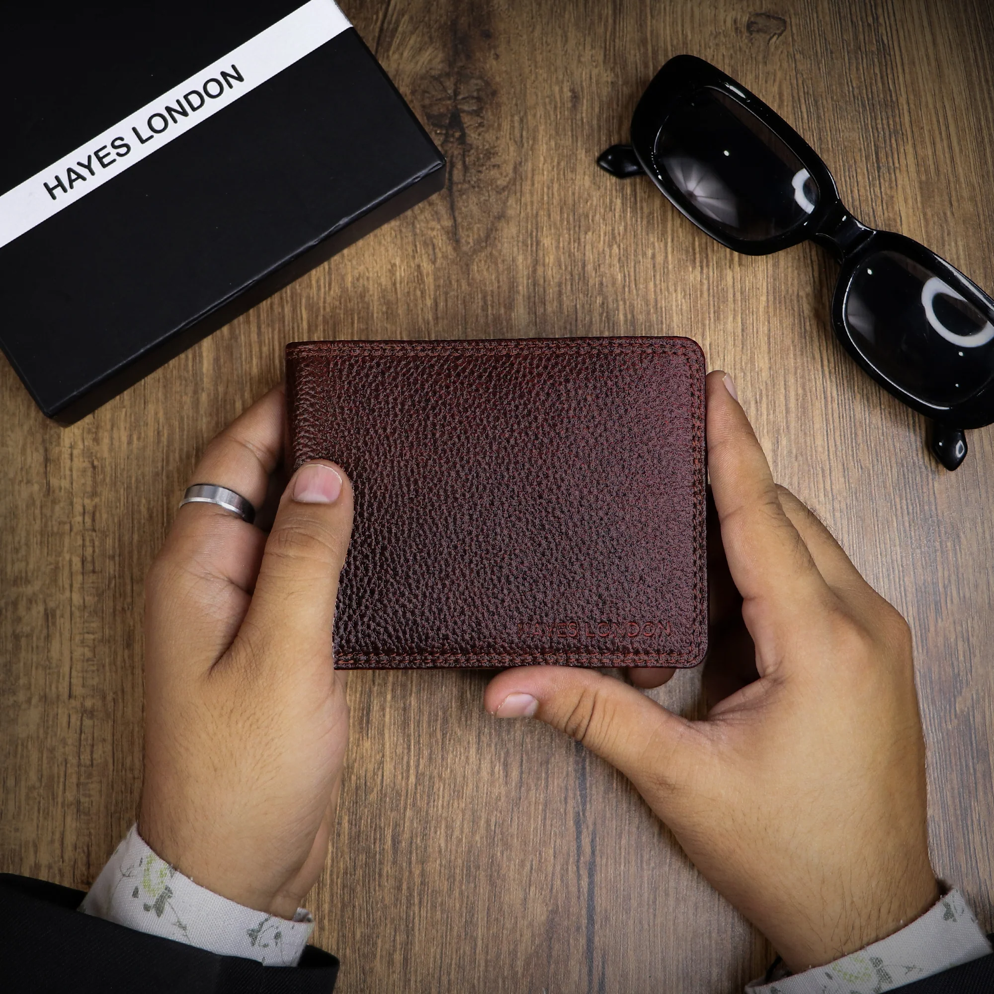 Signature Brown Genuine Leather Textured Wallet for Men - RFID Blocking, Slim Bifold Wallet with 8 Compartments - Image 5